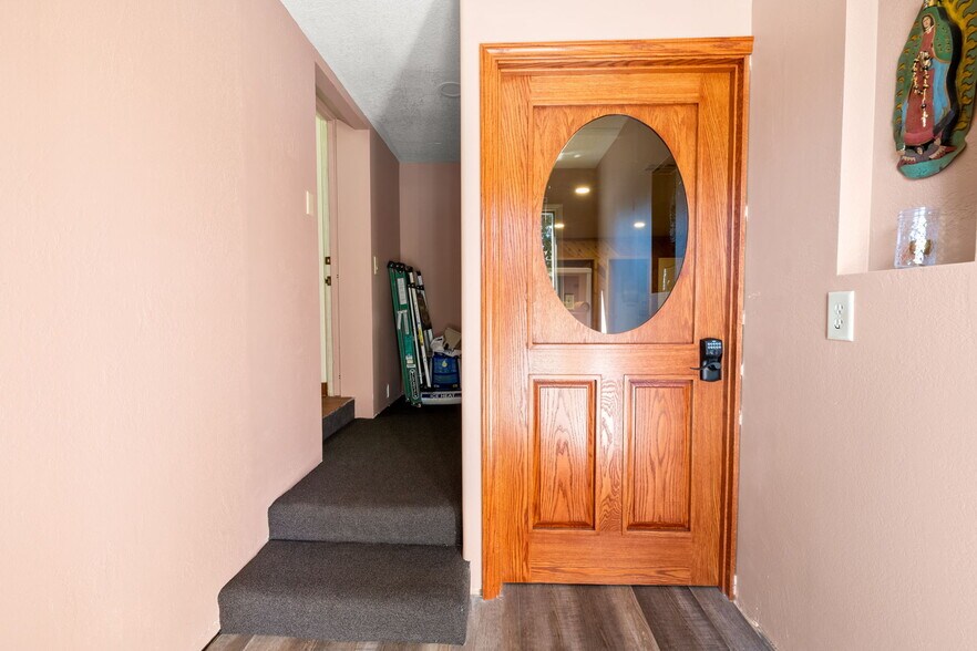 More Photos Of 41656 Big Bear Blvd, Big Bear Lake Freestanding For Sale