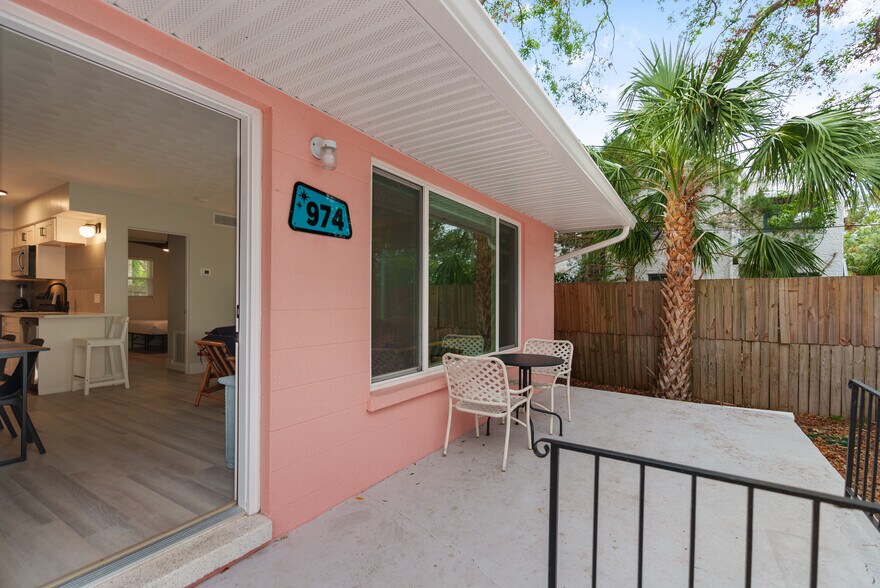 More Photos Of 974 Tennessee Ln, Sarasota Apartments For Sale