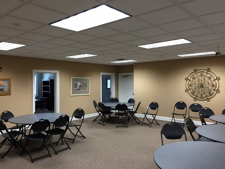 More Photos Of 1252 Virgil Langford Rd, Bogart Bank For Lease