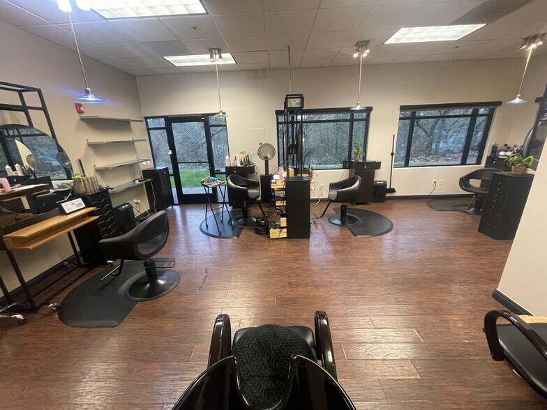 More Photos Of 550 Plaza Dr, Folsom Office For Sale