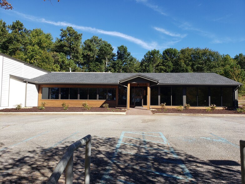 Primary Photo Of 130 Dillon Dr, Spartanburg Medical For Lease