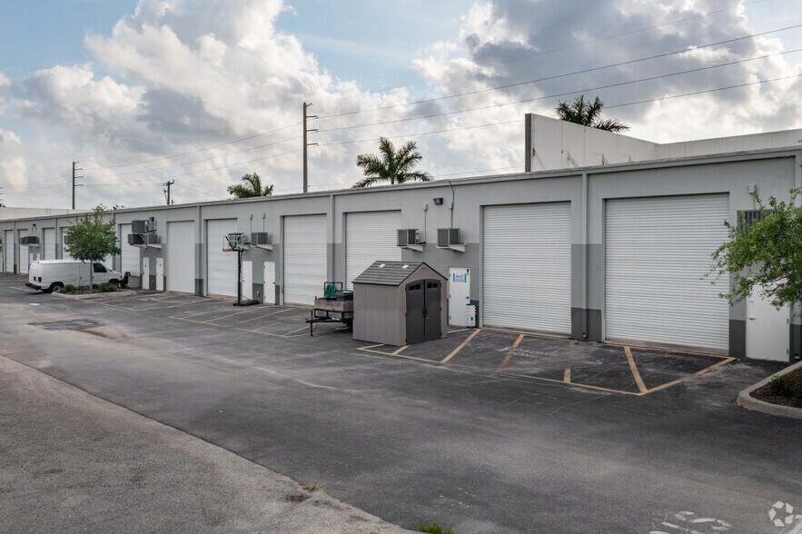 More Photos Of 6640 Taylor Rd, Punta Gorda Light Distribution For Lease