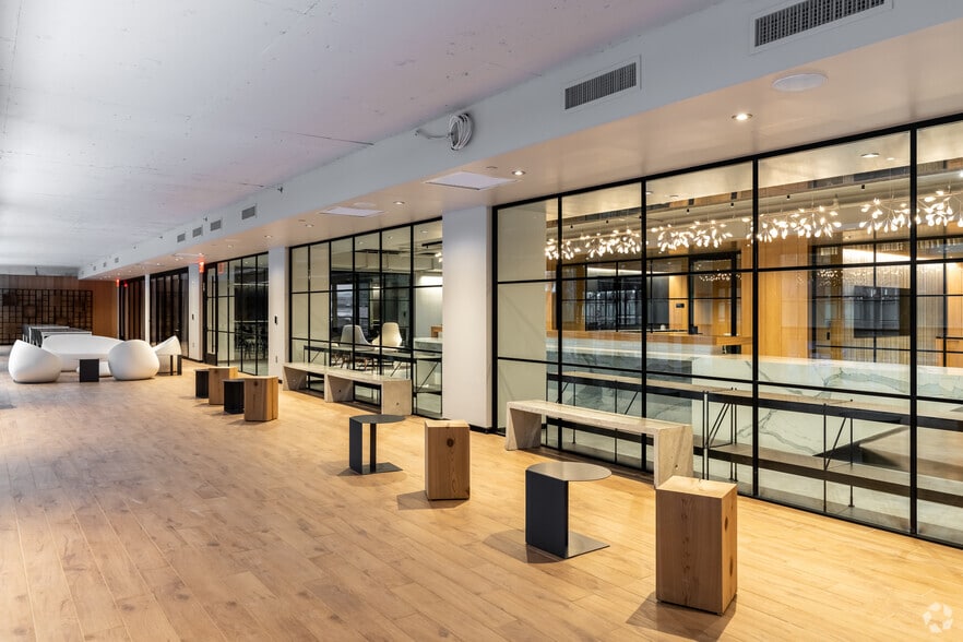 More Photos Of 135 W 50th St, New York Office For Lease