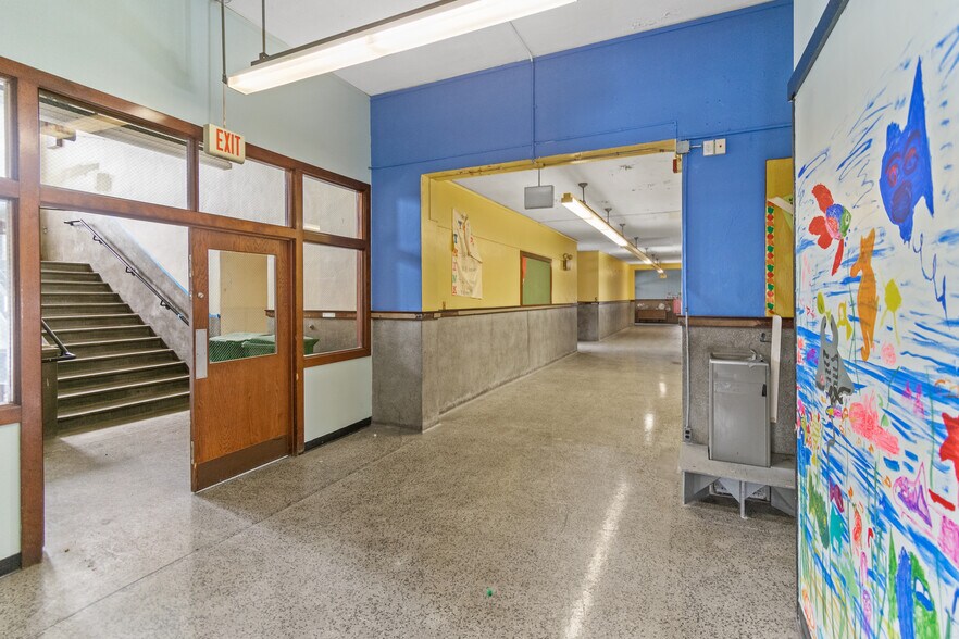 More Photos Of 100 McDonough St, Joliet Schools For Sale