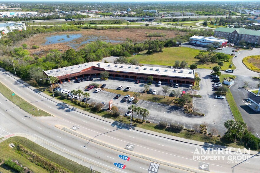 More Photos Of 701 JC Center Ct, Port Charlotte Storefront Retail Office For Lease