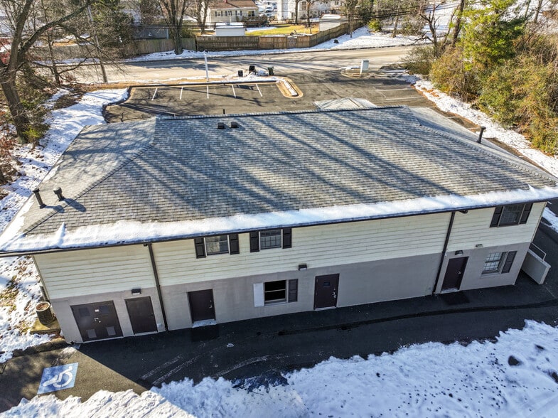 More Photos Of 1502 Featherstone Rd, Woodbridge Medical For Sale