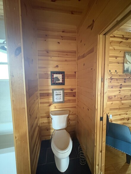 More Photos Of 433 Red Hawk Way, Gatlinburg Specialty For Sale