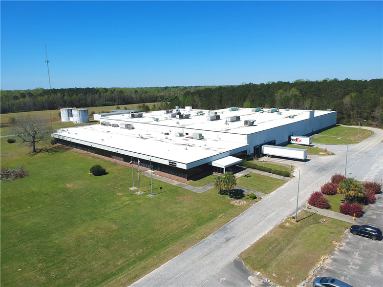 More Photos Of 9104 Alex Harvin Hwy, Summerton Manufacturing For Sale