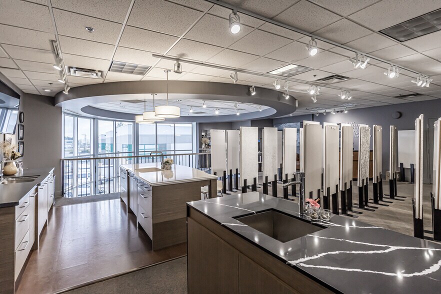 More Photos Of 30781 Simpson Rd, Abbotsford Warehouse For Lease