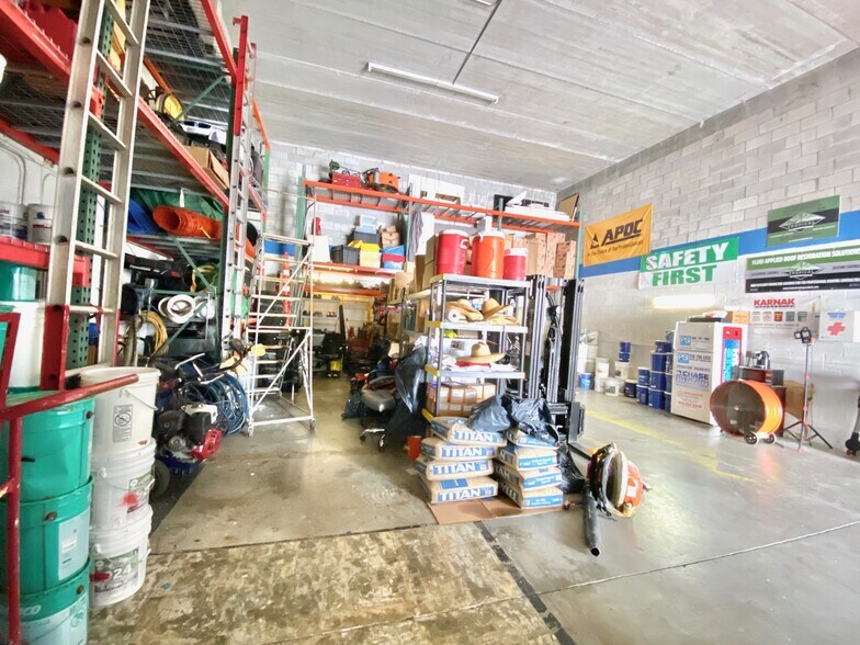 More Photos Of 13401-13431 NW 47th Ave, Opa-locka Warehouse For Sale