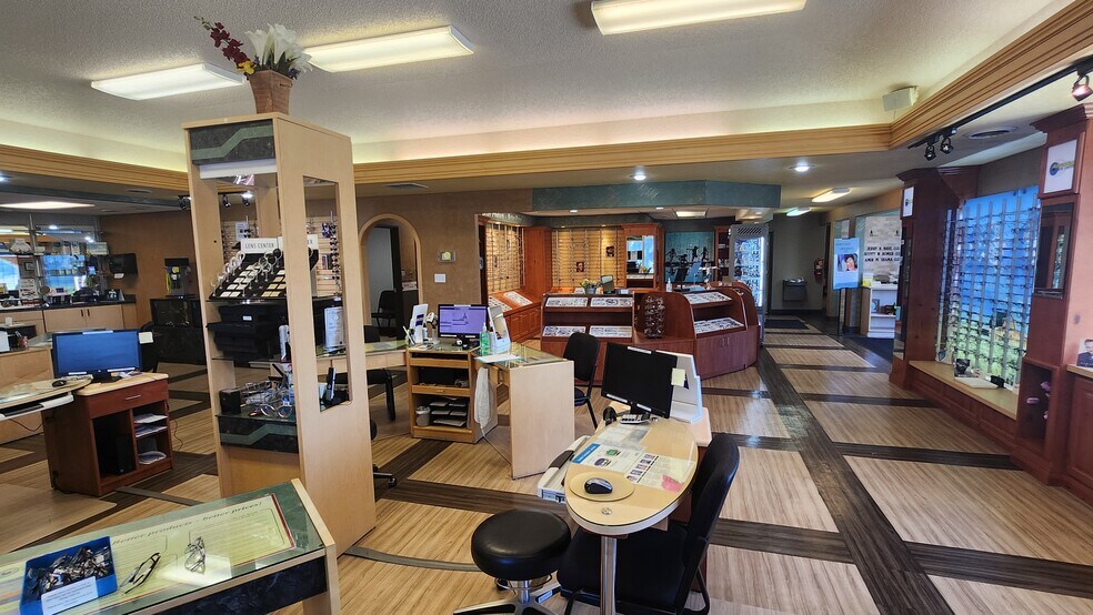 More Photos Of 2550 S 25th E, Idaho Falls Medical For Sale