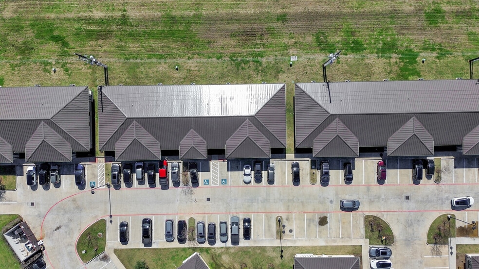 More Photos Of 800 Bonaventure Way, Sugar Land Medical For Sale