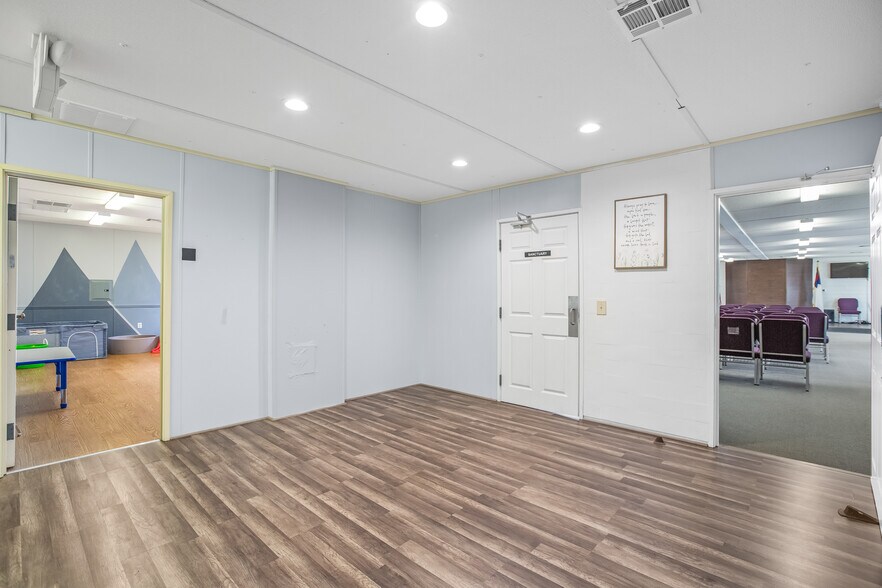 More Photos Of 1255 Mountainview Rd, King Religious Facility For Sale