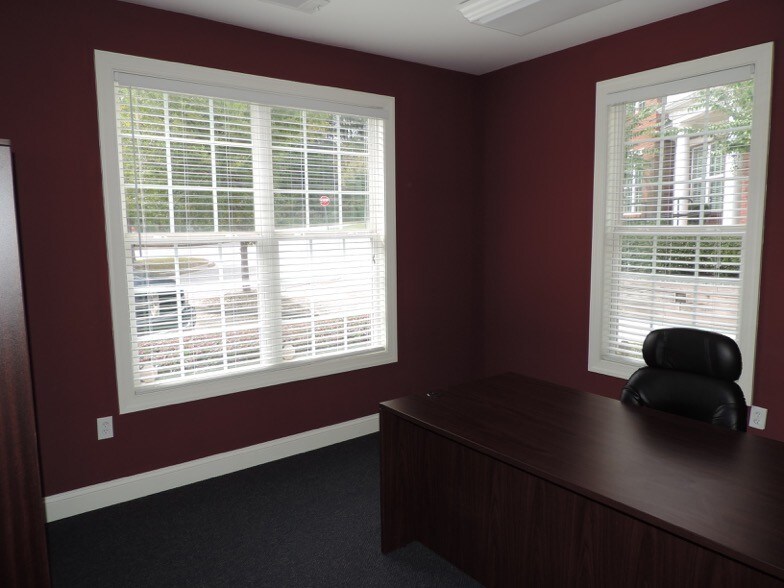 More Photos Of 1350 Wooten Lake Rd, Kennesaw Office For Lease