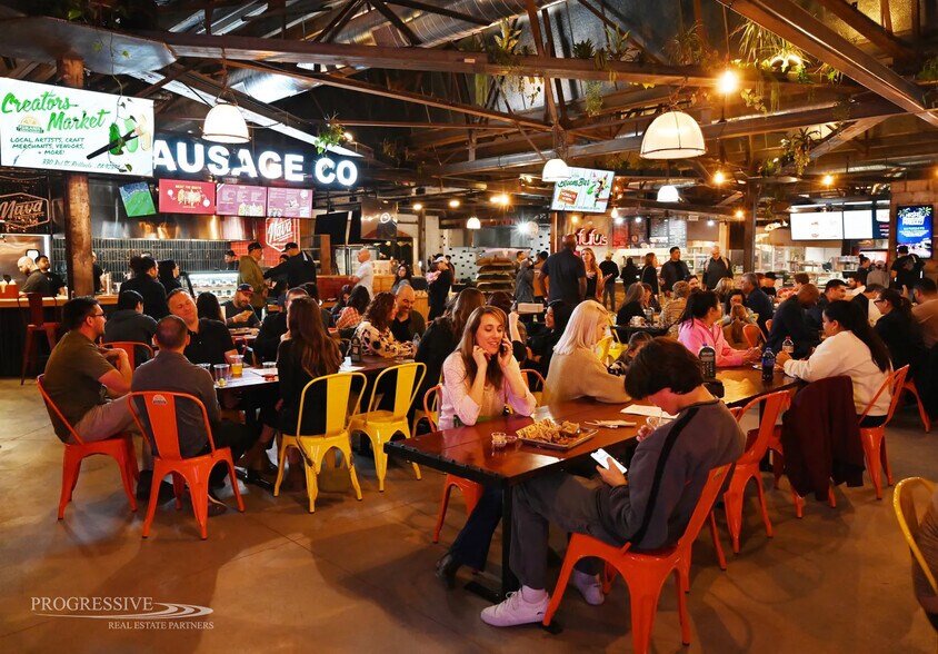 More Photos Of 330 3rd St, Redlands Restaurant For Lease