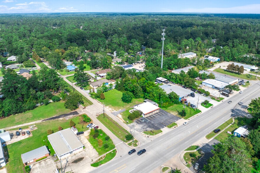 More Photos Of 1851 Florida St, Mandeville Restaurant For Sale