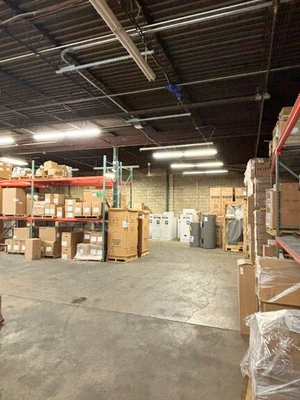 More Photos Of 1995 Ferry Ave, Camden Manufacturing For Sale