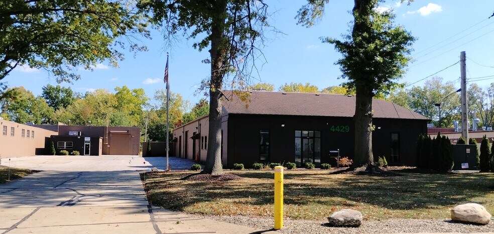 Primary Photo Of 4429 Hamann Pky, Willoughby Manufacturing For Sale