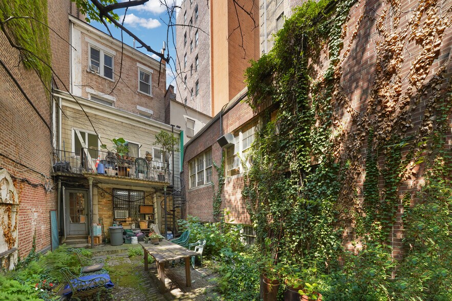 More Photos Of 345 Lexington Ave, New York Storefront Retail Residential For Sale