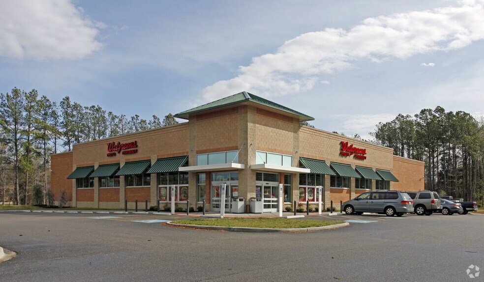 Primary Photo Of 2400 George Washington Memorial Hwy, Yorktown Drugstore For Sale