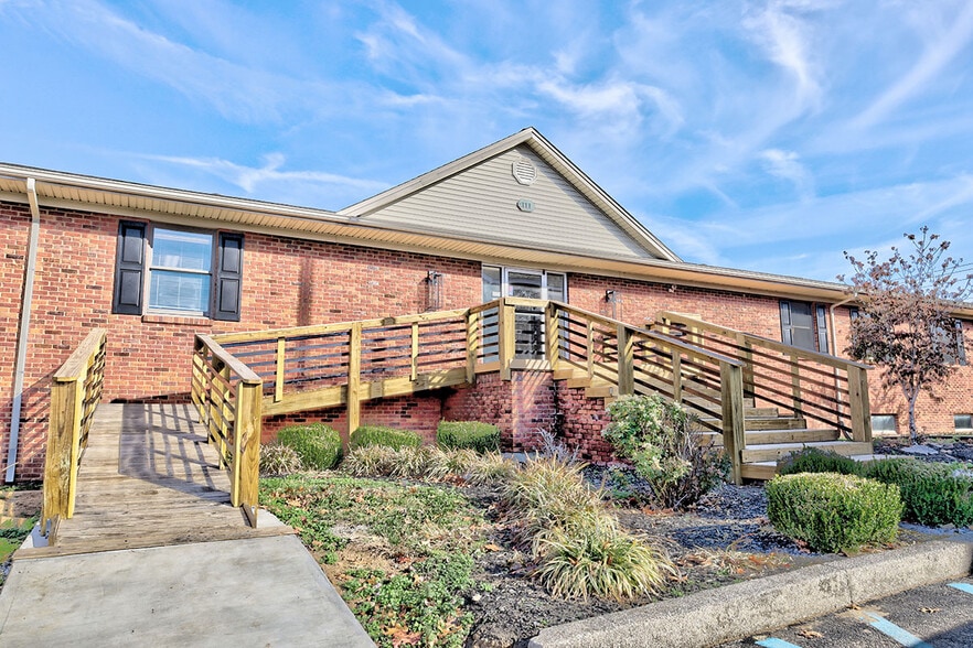 Primary Photo Of 111 Saint James Ct, Frankfort Office For Lease