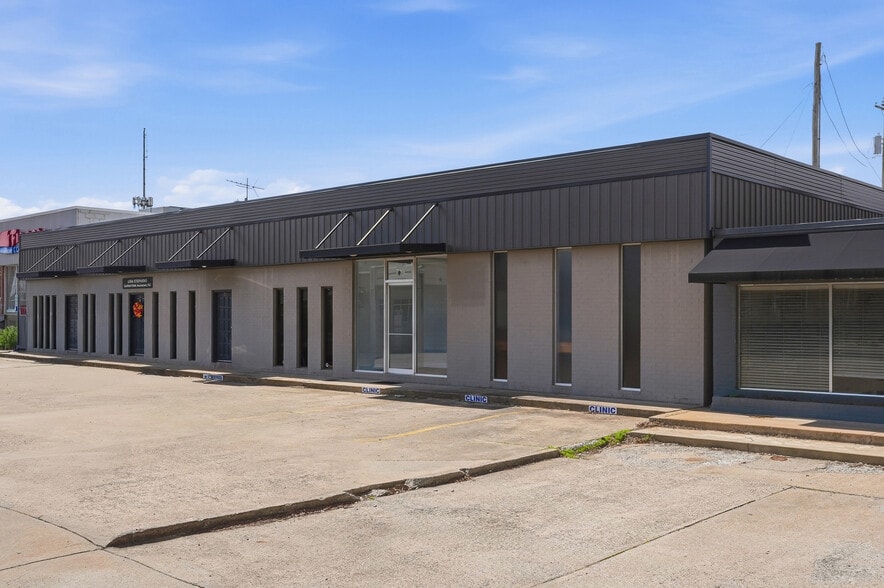 Primary Photo Of 719 Front St, Conway Office For Lease