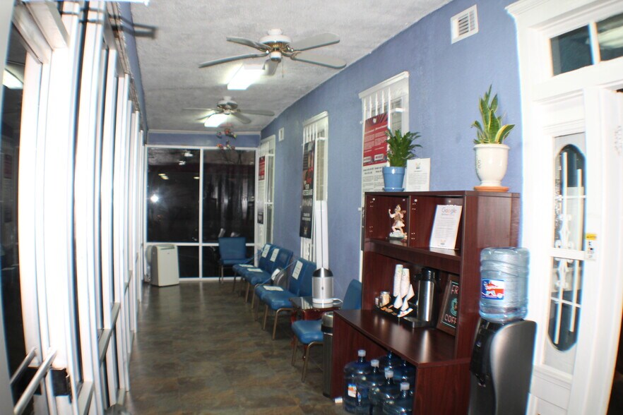 More Photos Of 3520 Broadway St, Houston Multifamily For Sale