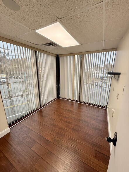 More Photos Of 1515 Smith St, North Providence Coworking Space