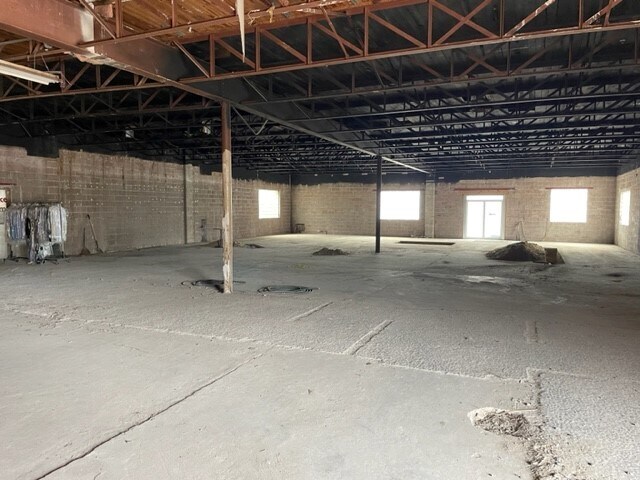 More Photos Of 125 Ferry Rd SE, Fort Walton Beach General Retail For Lease