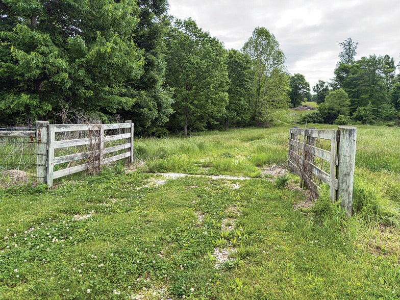 More Photos Of 2475 W County Road 1050 S, Cloverdale Land For Sale
