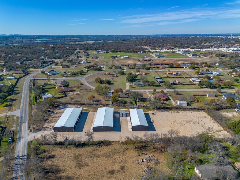 More Photos Of 6471 E Bankhead Hwy, Willow Park Industrial For Lease