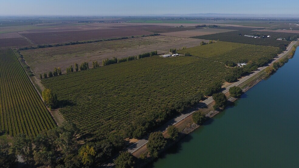 More Photos Of 13516 State Highway 160, Walnut Grove Land For Sale