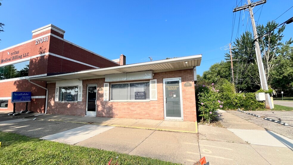 Primary Photo Of 27051 Southfield Rd, Lathrup Village Freestanding For Sale