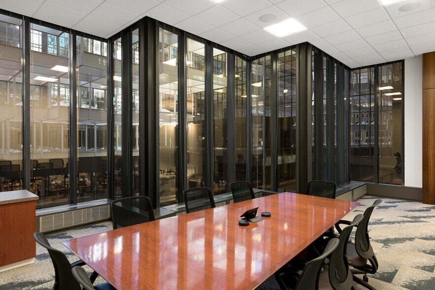 More Photos Of 80 S 8th St, Minneapolis Office For Lease