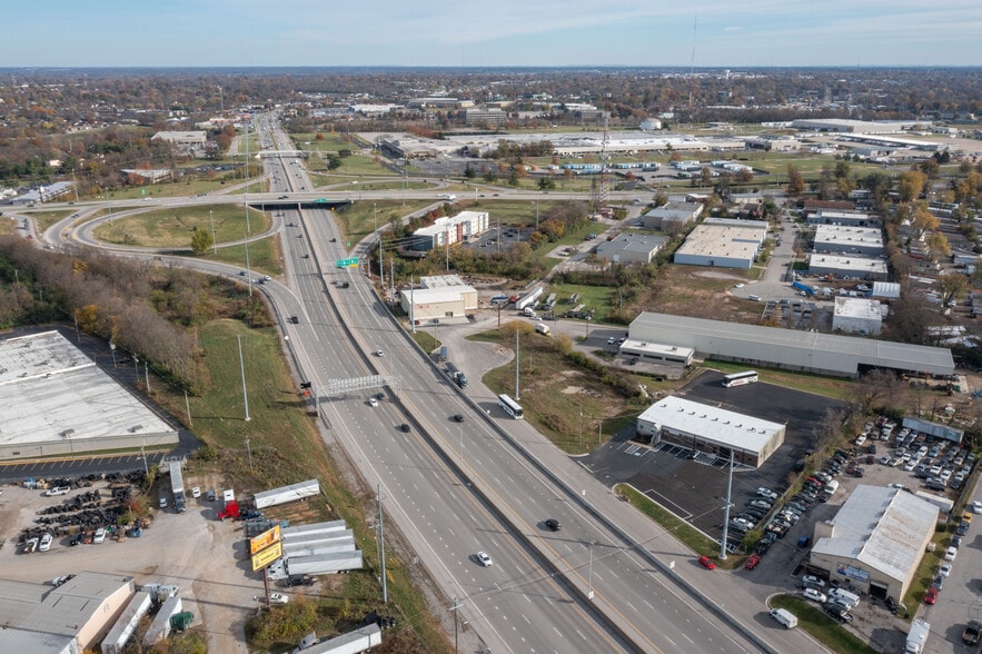 More Photos Of 1180 Finney Dr, Lexington Light Distribution For Lease