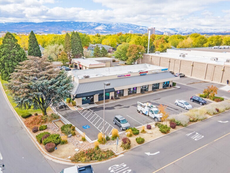 More Photos Of 663-673 N Mccarran Blvd, Sparks General Retail For Sale