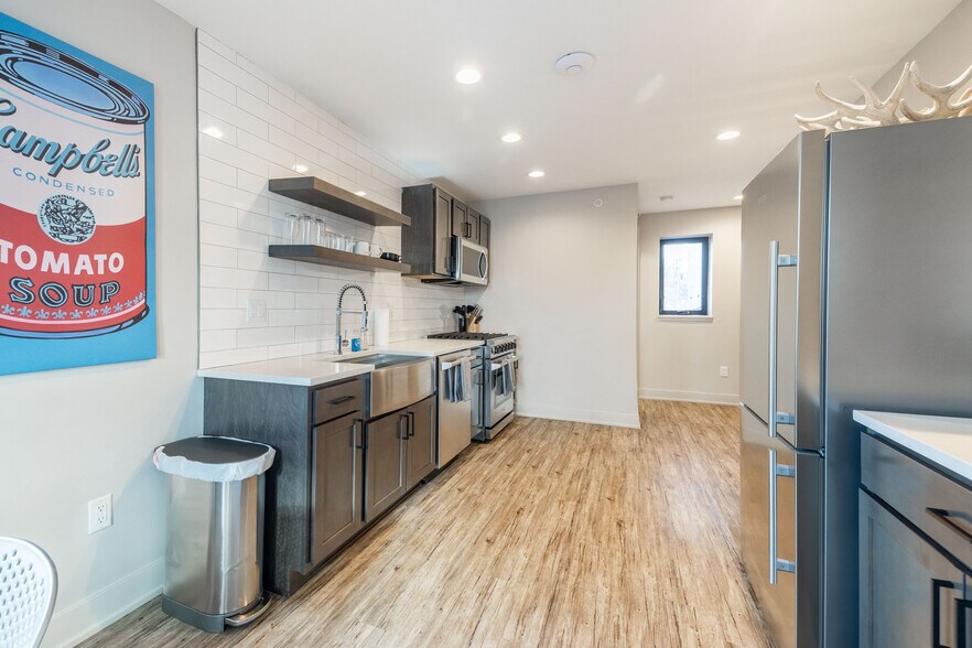 More Photos Of 830 Henry St, Ann Arbor Apartments For Sale