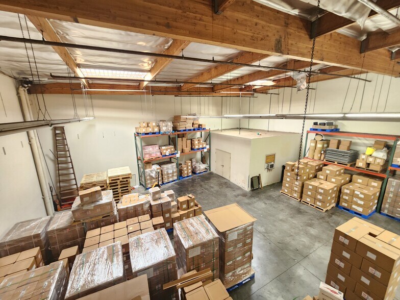 More Photos Of 236 Clary Ave, San Gabriel Warehouse For Sale