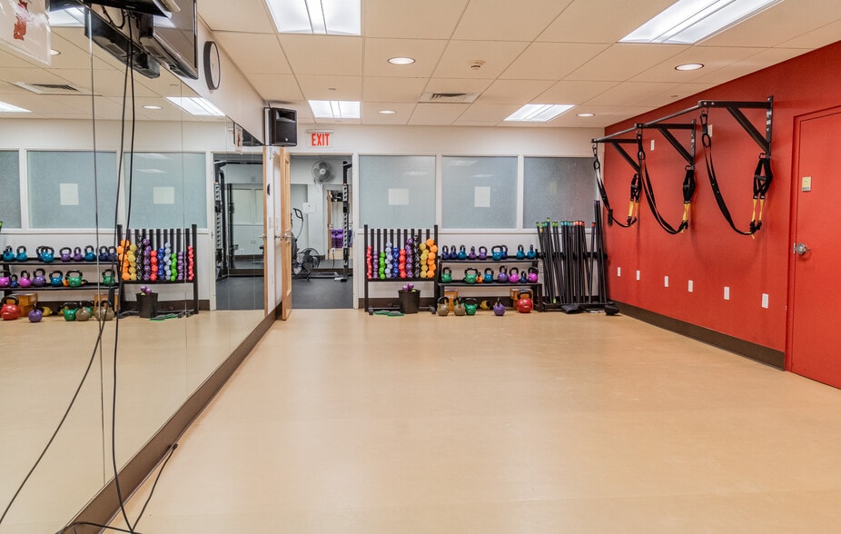 More Photos Of 110 Free St, Portland Medical For Sale