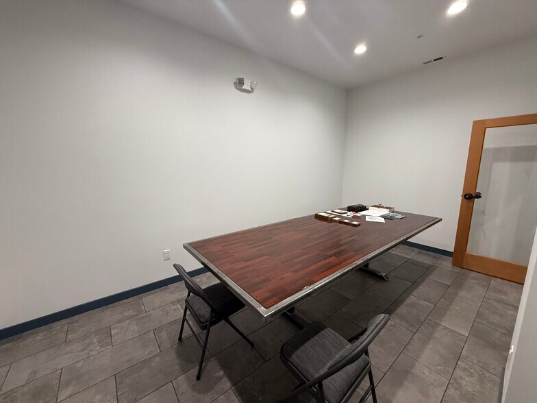 More Photos Of 4033 134th St NE, Marysville Warehouse For Sale