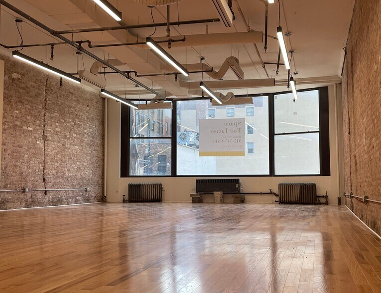 More Photos Of 412 Broadway, New York Loft Creative Space For Lease