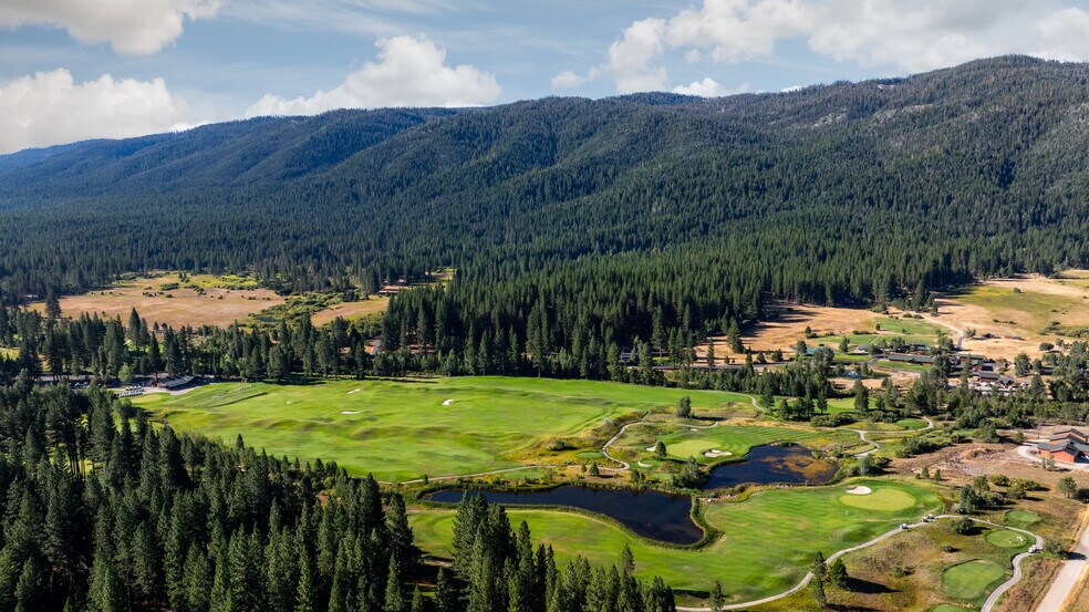 More Photos Of 985 Whitehawk Dr, Clio Hotel For Sale