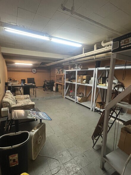 More Photos Of 316-326 State St, New London Storefront Retail Office For Lease