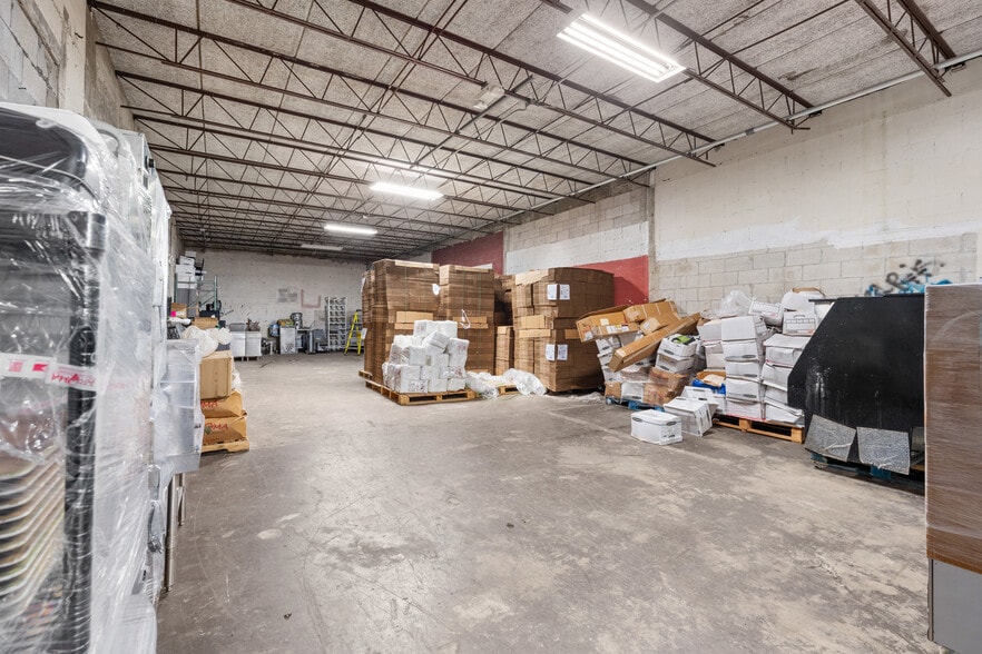 More Photos Of 802 NW 57th Ct, Fort Lauderdale Warehouse For Lease