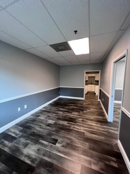 More Photos Of 601 N Congress Ave, Delray Beach Showroom For Lease