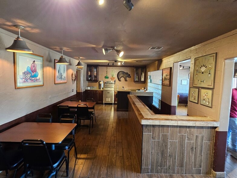 More Photos Of 1226 W Hadley Ave, Las Cruces Restaurant For Sale