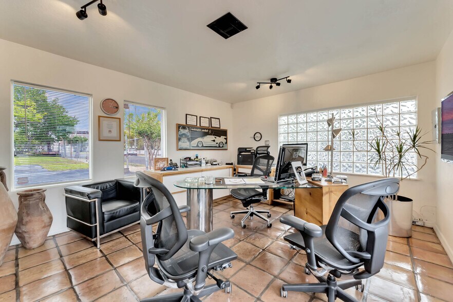 More Photos Of 609 W Fairbanks Ave, Winter Park Auto Repair For Sale