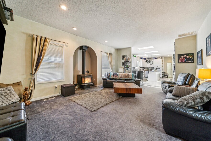 More Photos Of 38960 SE Rude Rd, Sandy Racetrack For Sale