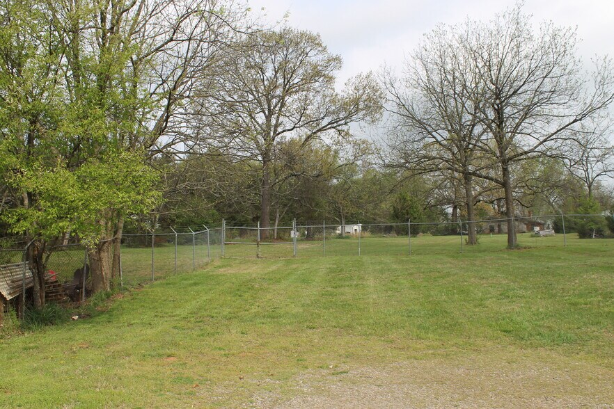 More Photos Of 2329 Davie Ave, Statesville Land For Sale