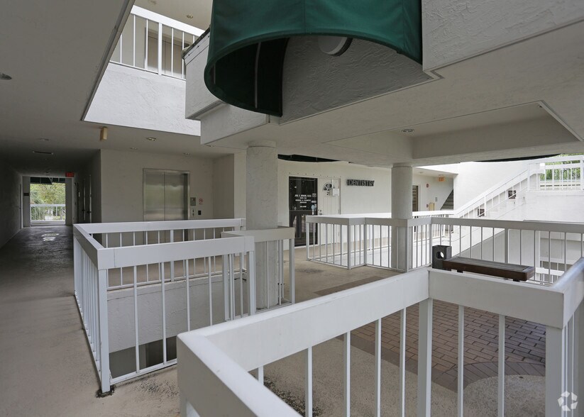 More Photos Of 1890 N University Dr, Coral Springs Office For Lease